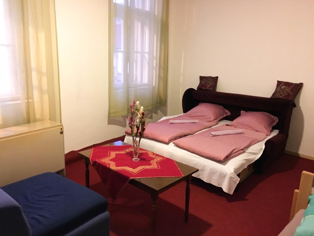 Guesthouse Ljubicica سراييفو الغرفة الصورة